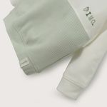 label-3