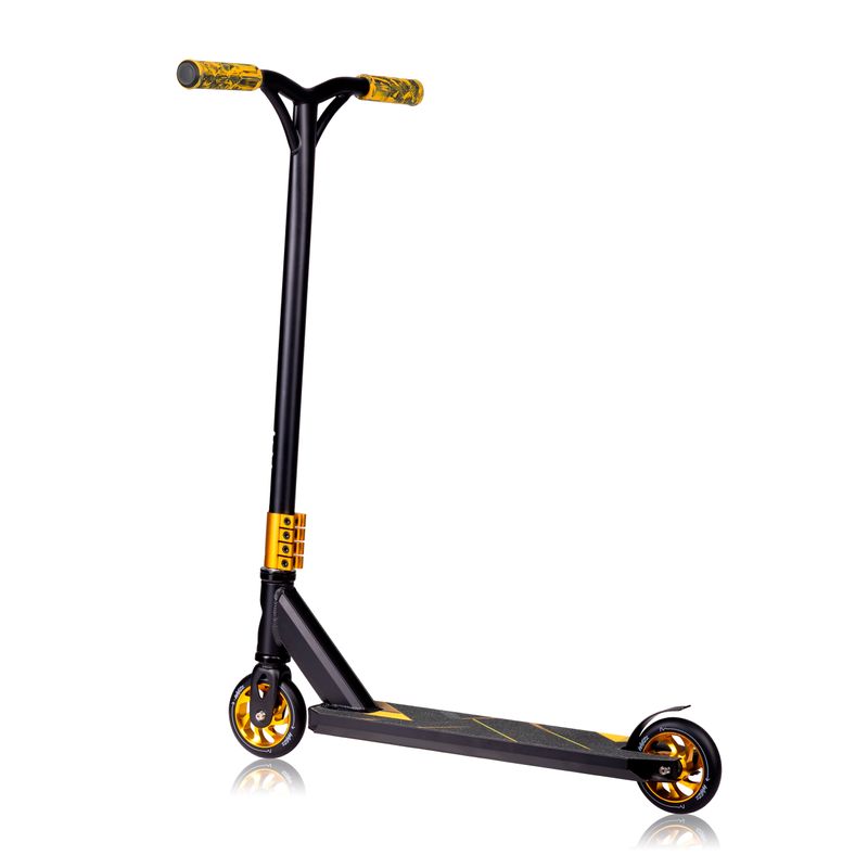 lo-whizz-black-carbon-yellow-3