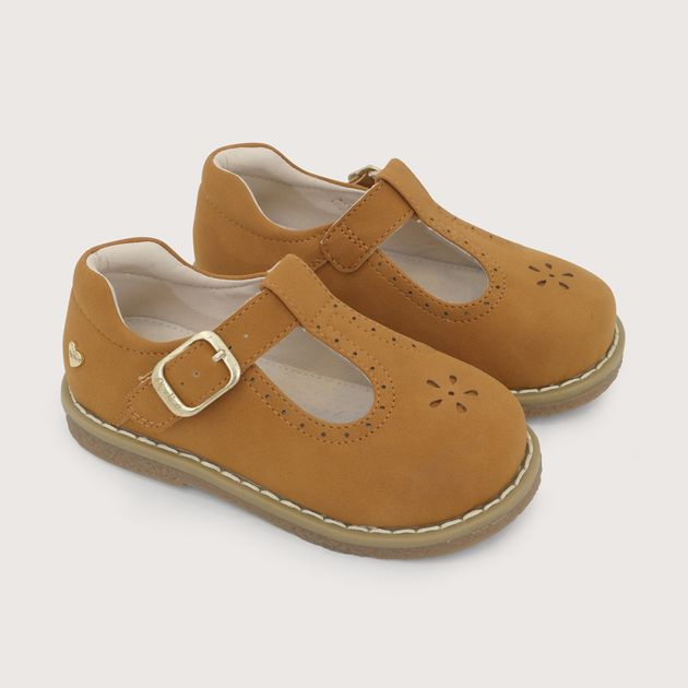 Zapato Reina Casual Camel Niña
